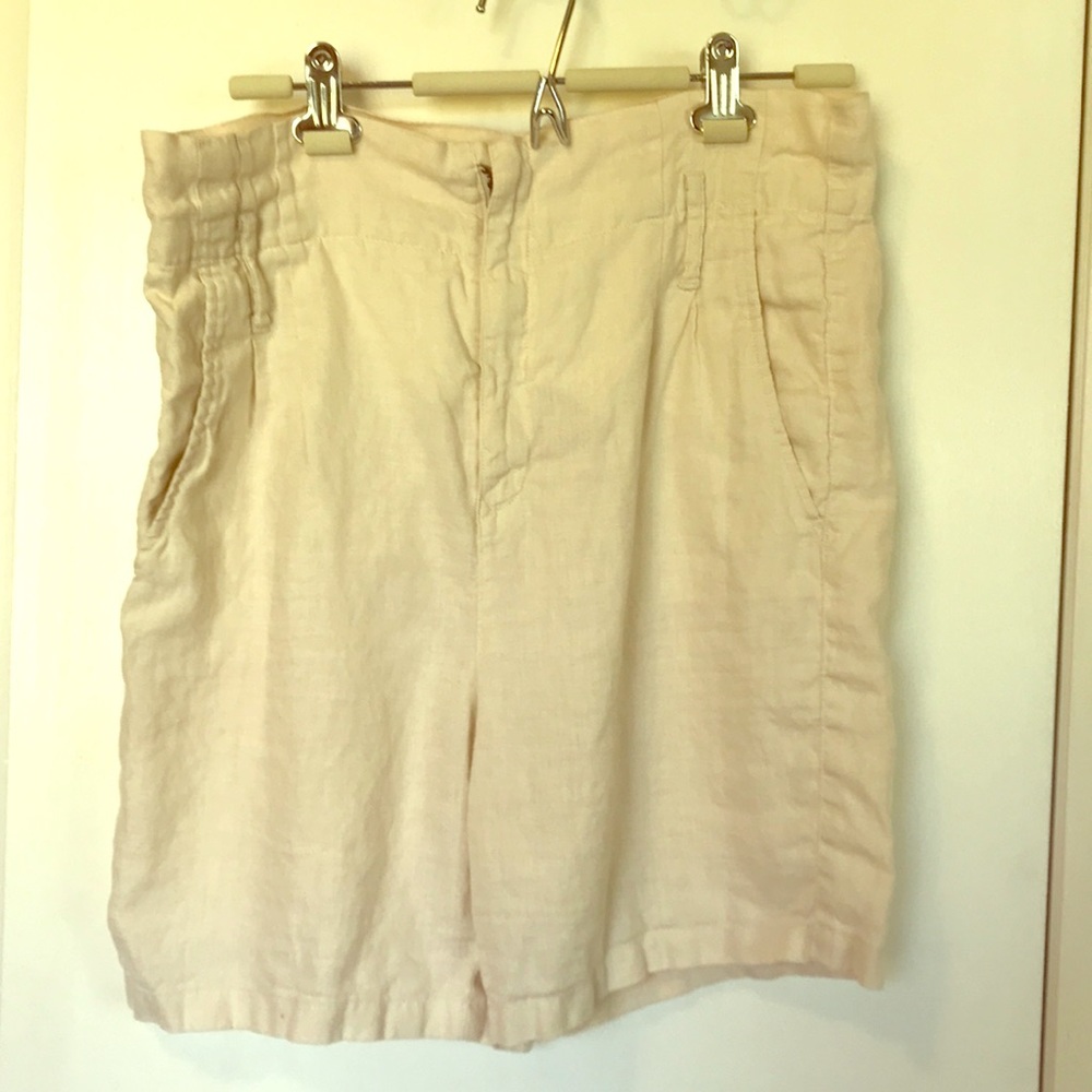 Paper bag linen shorts, 6